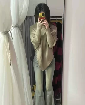 出击沙井女装店美女