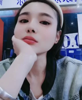 东史马小区兼职少妇