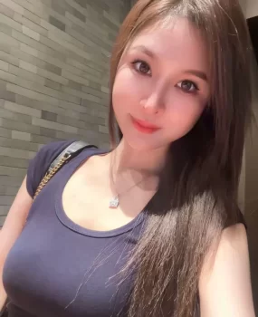 风骚绝伦小太妹，温柔漂亮服务也好