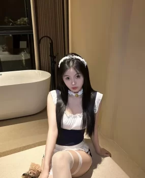 分享实战06年小妹妹爆爽