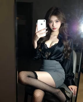 广州市番禺区刚下海00后兼职大学生