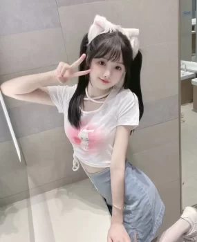 甜美小野猫00后卫校刚刚毕业实习多指教