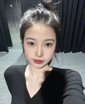 水嫩00后可爱性感甜美