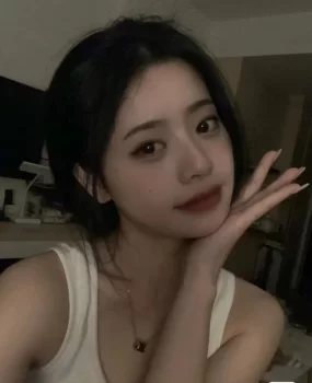 温柔可爱的莹妹子