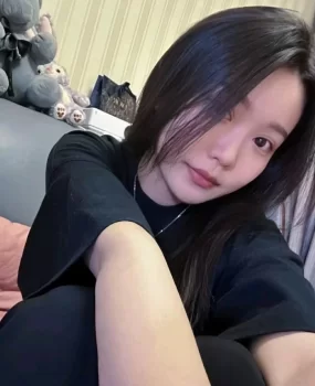 清纯嫩妹可甜可御