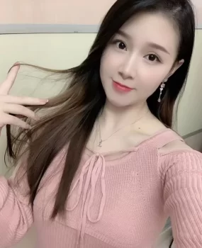 [青岛]【23年8月·审】体验极品嫩妹，酥胸白花花