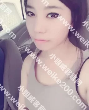 屌丝逆袭性感女神，芍药居晓月，瑜伽美女教练婀娜多姿一字马，大胸翘臀水超多的