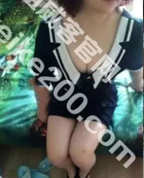 泻火呼家楼附近喷水熟女米乐，只需要300大洋床单都干湿了