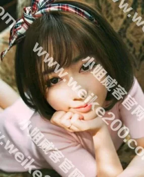 附近人爆操性感小美女高潮