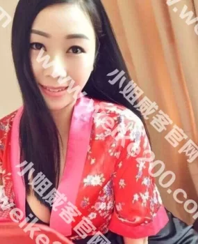 小龙女肥鲍多汁液，是个新妹子