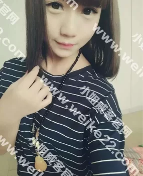 长宁嫩妹操起来就是不一样水多逼紧