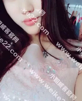 超清纯可爱的小美眉18岁小暖