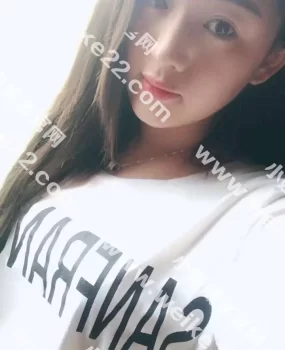 超嫩MM小婷婷，好紧好嫩！