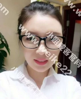 爽的飞起的丝足按摩大长腿