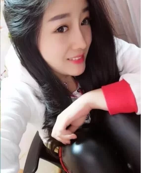 保养不错的琳儿–上门，胸B+ 屁股翘 适合后入啪，态度很好