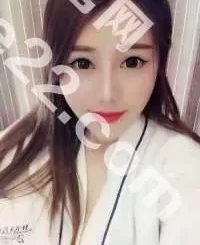 御姐型美女雪儿，性感高挑，大长腿，性感迷人