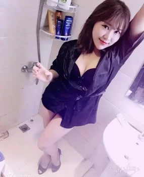 体验丰满少妇，长腿炮台