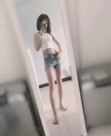 京城名凤素儿，娇小萌妹，值得体验