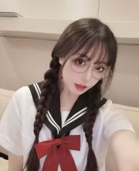 深圳清纯可爱学生妹妹