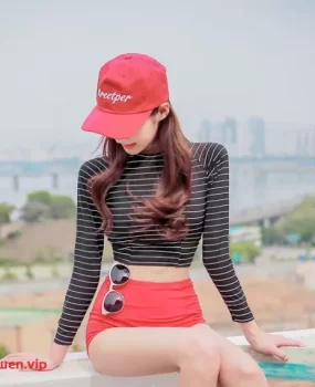 九江皮肤粉嫩身材丰满，圆润的学生妹