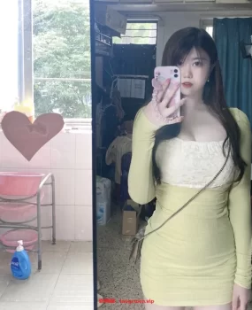 纯欲风妹妹会舔会玩，翘臀粉穴