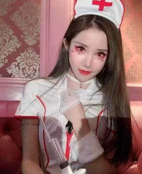 推荐一万达附近颜值好的大胸妹子